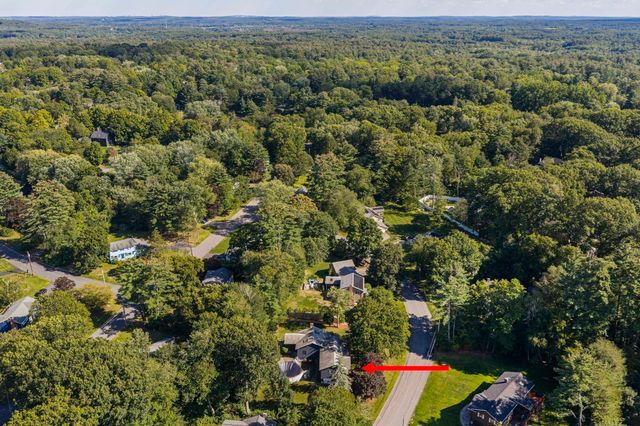 5 Cowdrey Ln, Acton, MA 01720