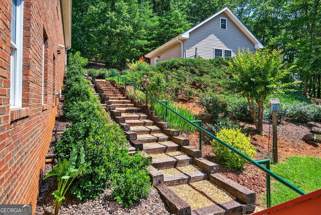 865 Laurel Ridge Road, Cleveland, GA 30528