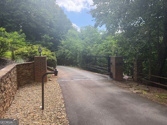 865 Laurel Ridge Road, Cleveland, GA 30528