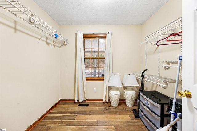 1016 Lee Vaughn Road, Simpsonville, SC 29681