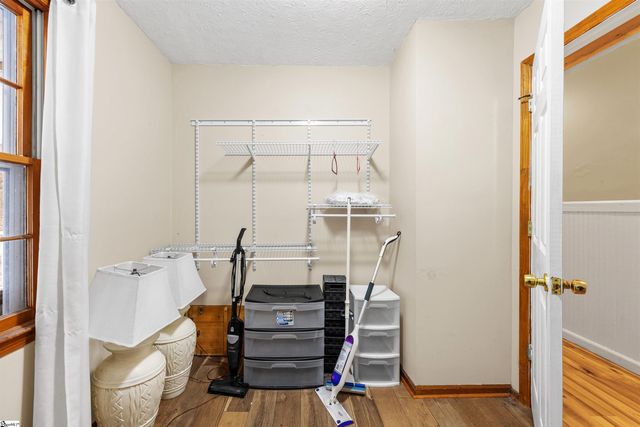 1016 Lee Vaughn Road, Simpsonville, SC 29681