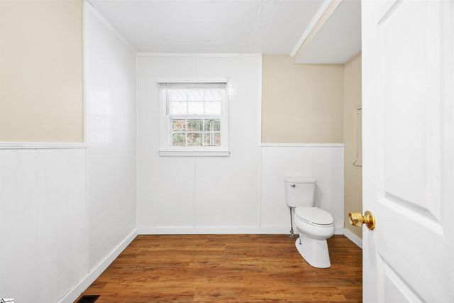 1016 Lee Vaughn Road, Simpsonville, SC 29681