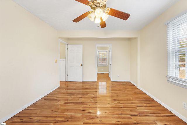 1016 Lee Vaughn Road, Simpsonville, SC 29681