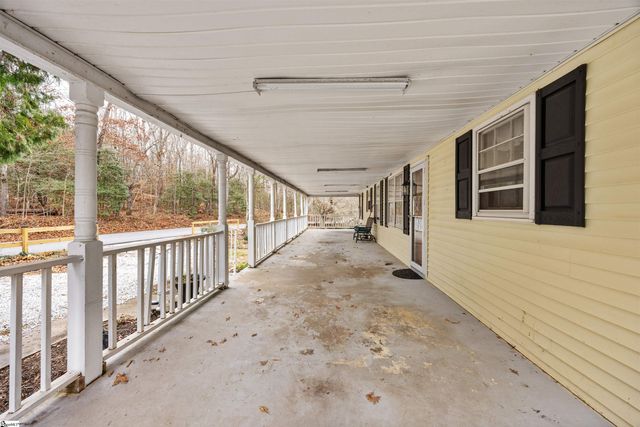 1016 Lee Vaughn Road, Simpsonville, SC 29681