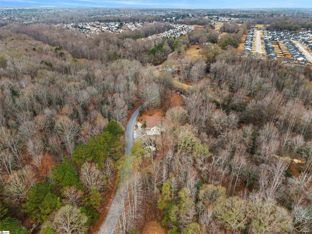 1016 Lee Vaughn Road, Simpsonville, SC 29681