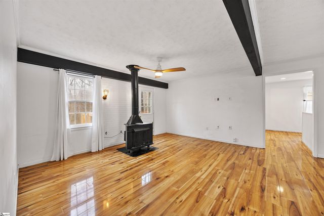 1016 Lee Vaughn Road, Simpsonville, SC 29681