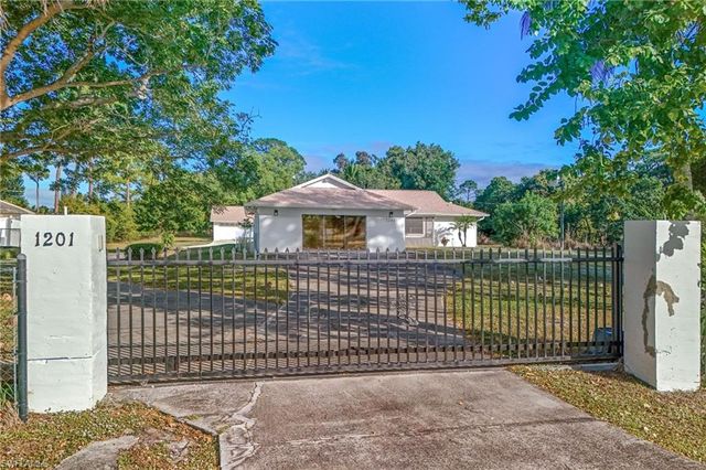 1201 Saint Clair Shores RD, Naples, FL 34104