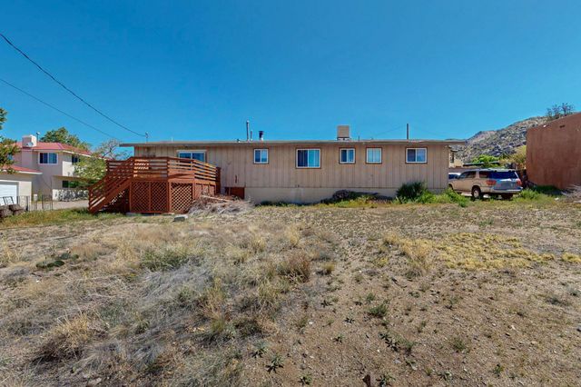 14304 OAKWOOD Place NE, Albuquerque, NM 87123