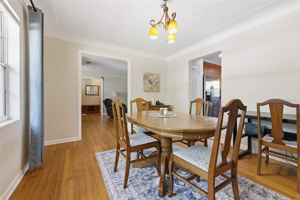 Image 7 of property listing at 812 NW 36TH TERRACE, Gainesville, FL 32605