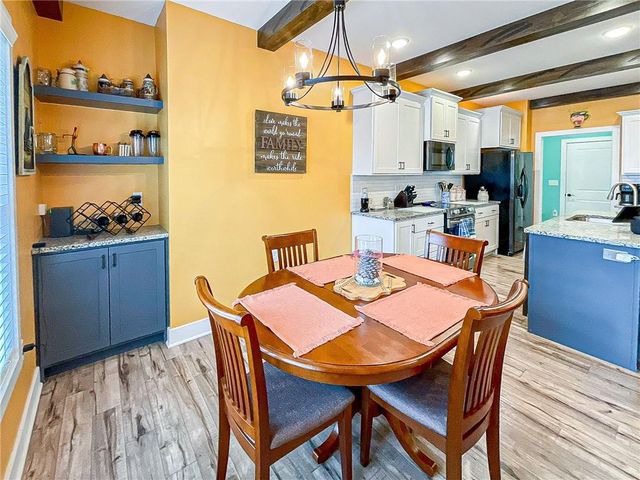 1520 S Madison Avenue, Sedalia, MO 65301