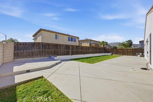 2722 Azalea Avenue, San Jacinto, CA 92582
