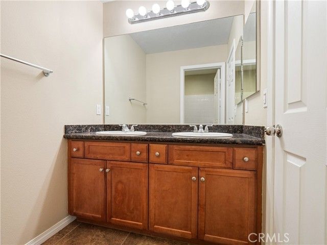 31769 Avenida Sonrisa, Castaic, CA 91384