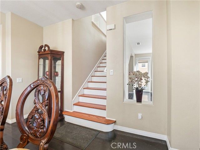 31769 Avenida Sonrisa, Castaic, CA 91384