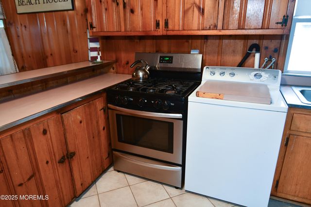 108 Midway Avenue, Seaside Park, NJ 08752