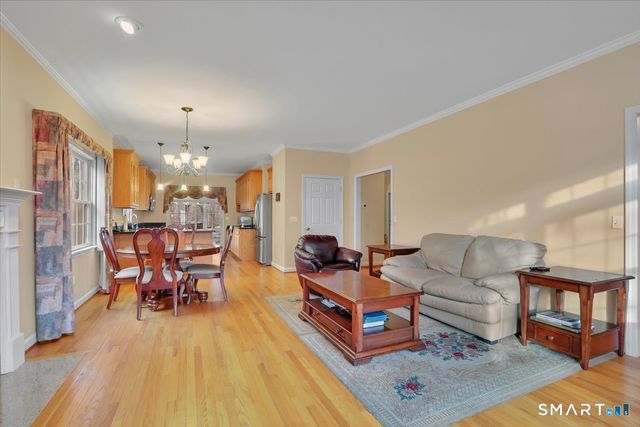 102 Lavender Lane 102, South Windsor, CT 06074