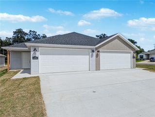 6613 NW Altus Street, Bentonville, AR 72713