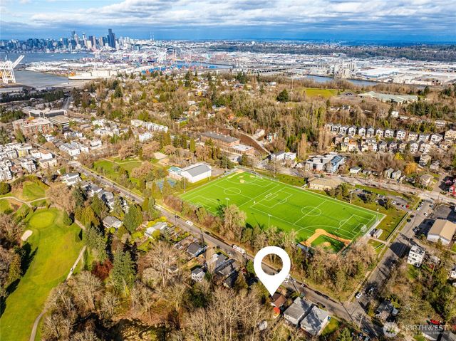 4549 26th Avenue SW, Seattle, WA 98106