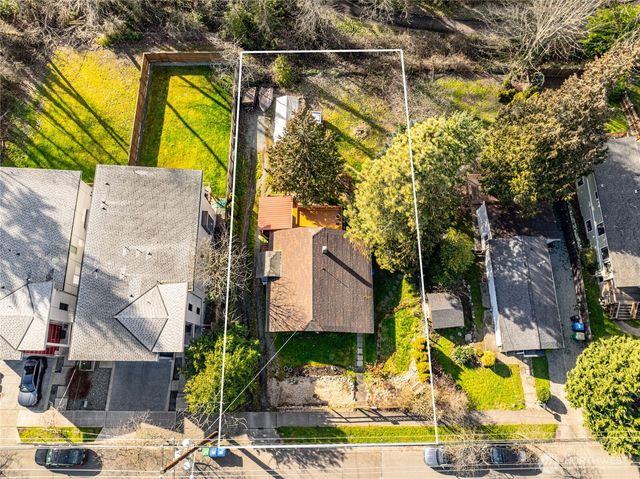 4549 26th Avenue SW, Seattle, WA 98106