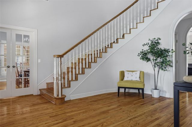 109 Wood TRL, West Lake Hills, TX 78746