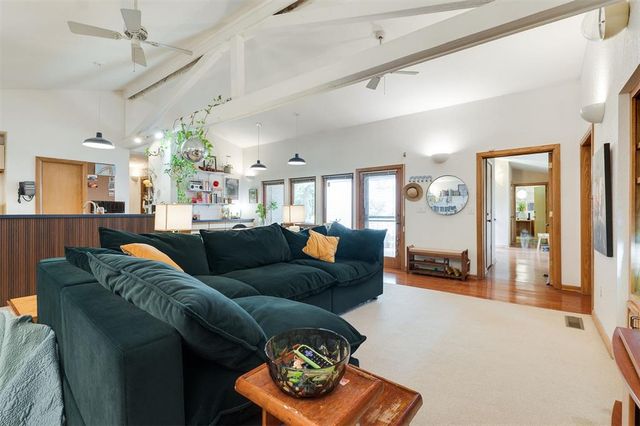 7000 Lakepointe Drive, Oklahoma City, OK 73116