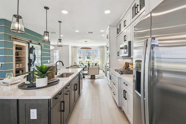 17106 BEACHGRASS ALLEY, Winter Garden, FL 34787