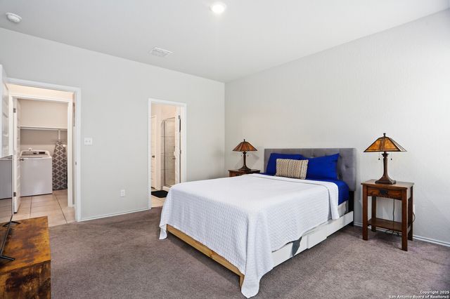 7883 Abbey, San Antonio, TX 78218