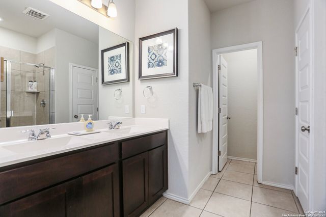 7883 Abbey, San Antonio, TX 78218