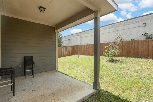 7883 Abbey, San Antonio, TX 78218