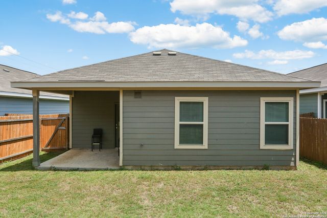 7883 Abbey, San Antonio, TX 78218