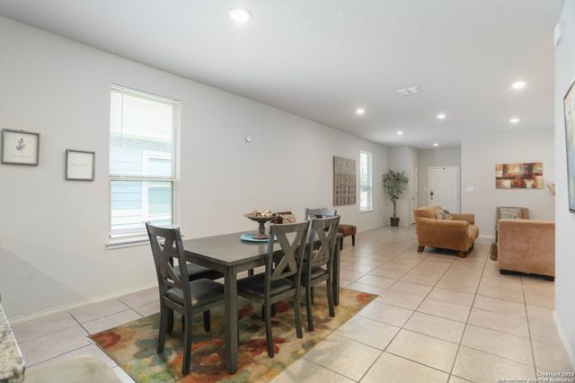 7883 Abbey, San Antonio, TX 78218