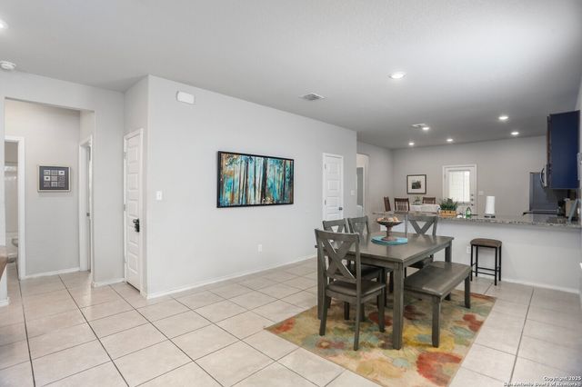 7883 Abbey, San Antonio, TX 78218