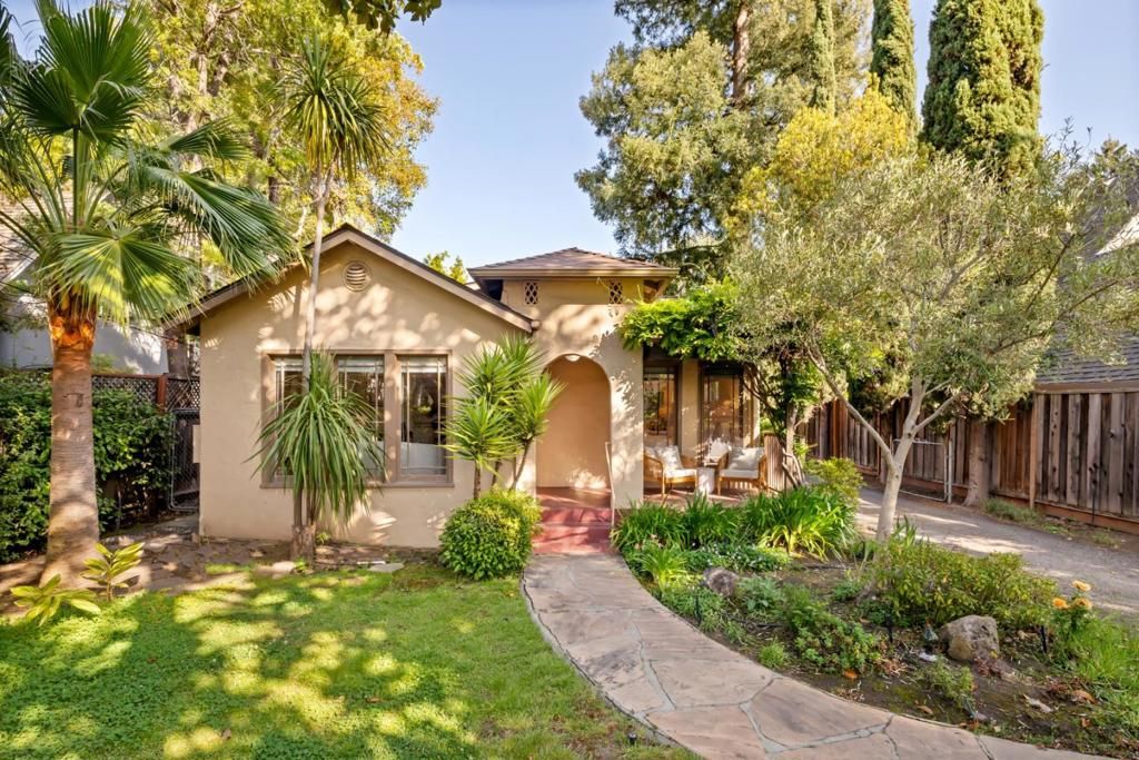 763 College Avenue, Menlo Park, CA 94025
