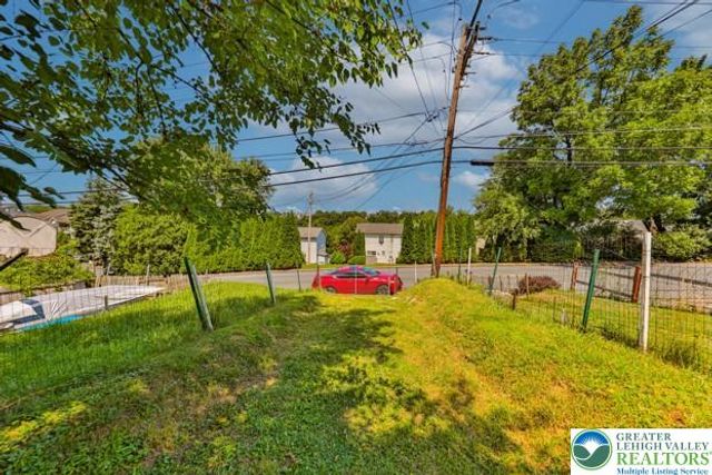 633 West Wilkes Barre Street, Easton, PA 18042