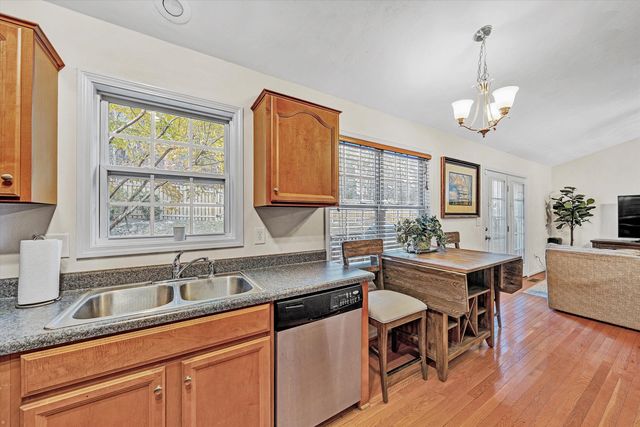 1944 Connors CT, Salem, VA 24153