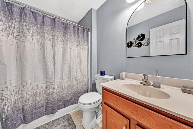 1944 Connors CT, Salem, VA 24153