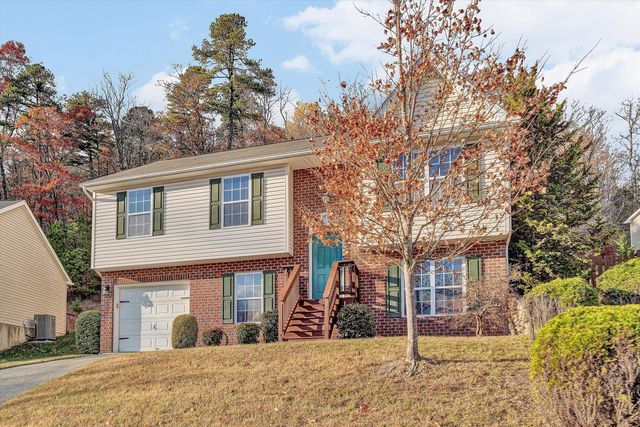 1944 Connors CT, Salem, VA 24153
