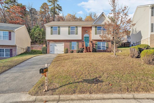 1944 Connors CT, Salem, VA 24153