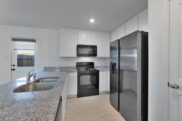 9752 Platteview Road, Fort Worth, TX 76179