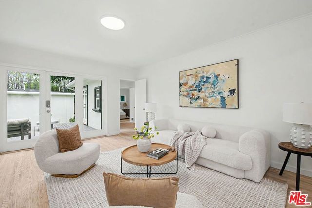 2600 Kelton Avenue, Los Angeles, CA 90064