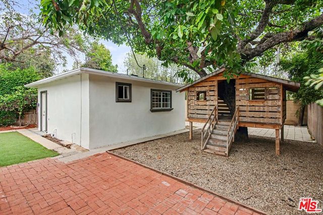 2600 Kelton Avenue, Los Angeles, CA 90064