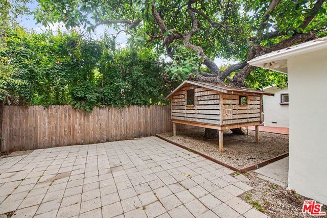 2600 Kelton Avenue, Los Angeles, CA 90064