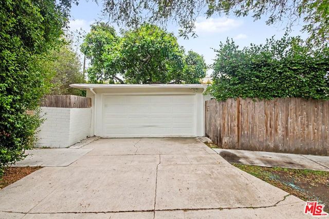 2600 Kelton Avenue, Los Angeles, CA 90064