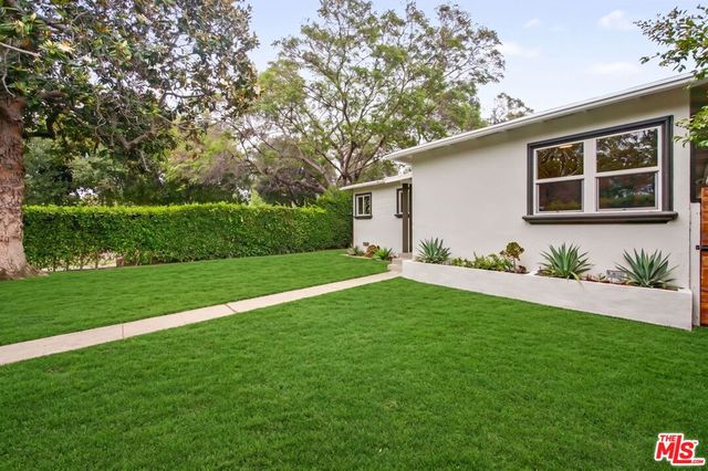 2600 Kelton Avenue, Los Angeles, CA 90064