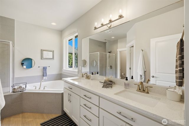 7814 199th Avenue SE, Snohomish, WA 98290