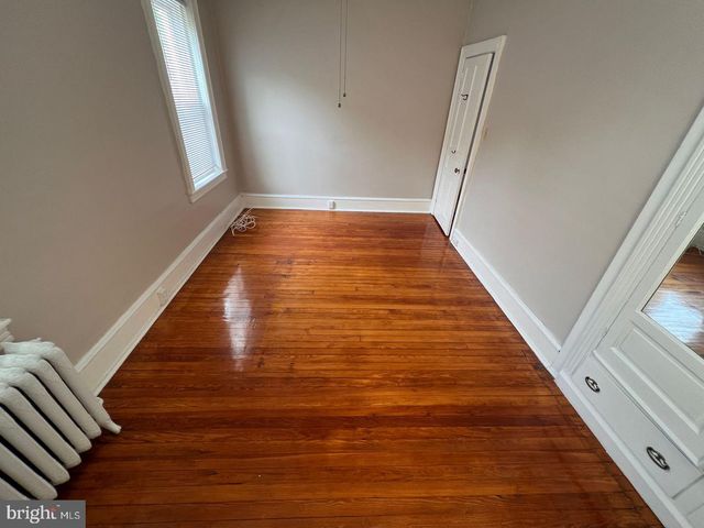 110 N UNION AVE, Lansdowne, PA 19050