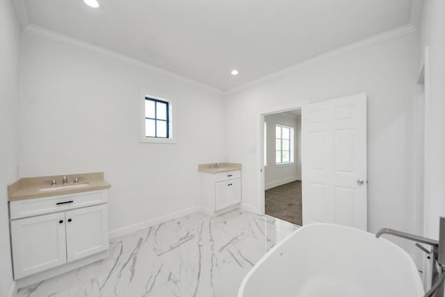 481 Road 51021, Cleveland, TX 77327