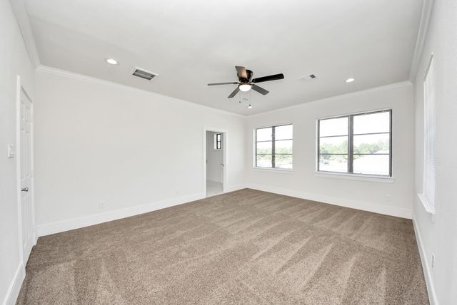 481 Road 51021, Cleveland, TX 77327
