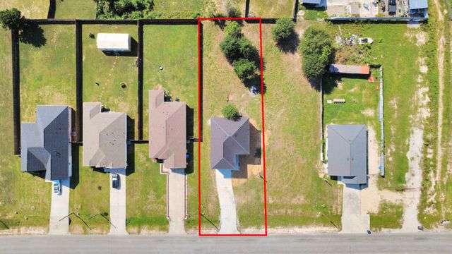 481 Road 51021, Cleveland, TX 77327