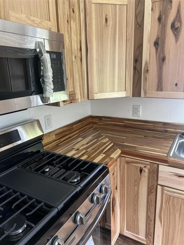 757 Washington Avenue, Muskegon, MI 49441