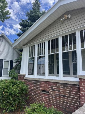 757 Washington Avenue, Muskegon, MI 49441